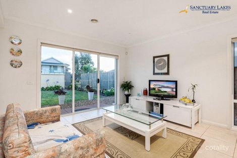 Property photo of 27 Montclair Street Point Cook VIC 3030