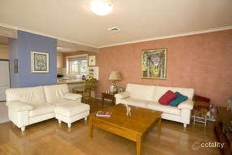 Property photo of 34 Lakeside Boulevard Rowville VIC 3178