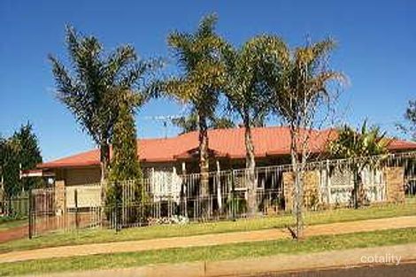 14 Traminer Dr, Wilsonton Heights, QLD 4350