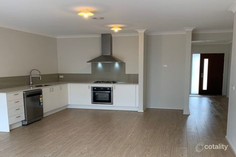 Property photo of 9 Peck Place Kalkallo VIC 3064