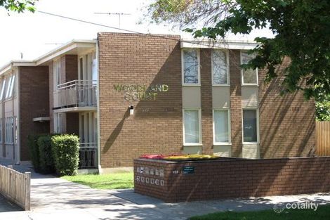 2/151 Woodland St, Essendon, VIC 3040