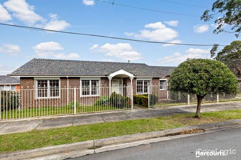 Property photo of 12 Soderlund Drive Doncaster VIC 3108