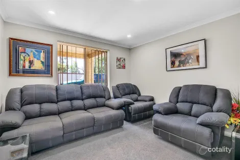 Property photo of 33A Ambleside Close Balga WA 6061
