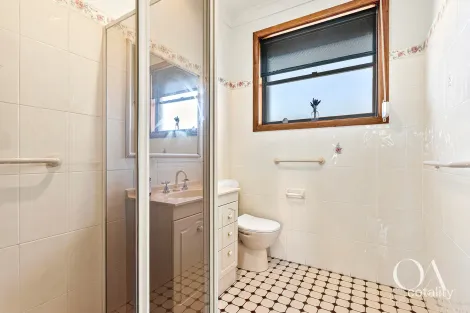Property photo of 8 Raymond Parade Towradgi NSW 2518
