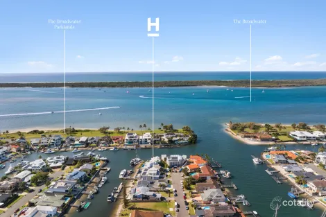 Property photo of 7 Markham Avenue Runaway Bay QLD 4216