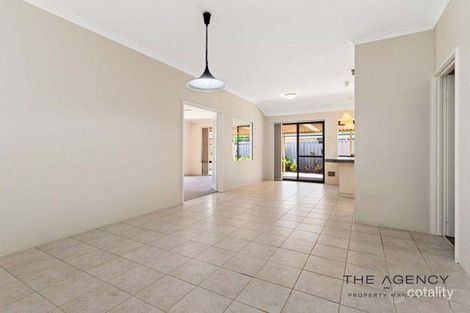 Property photo of 8 McCrae Pass Canning Vale WA 6155