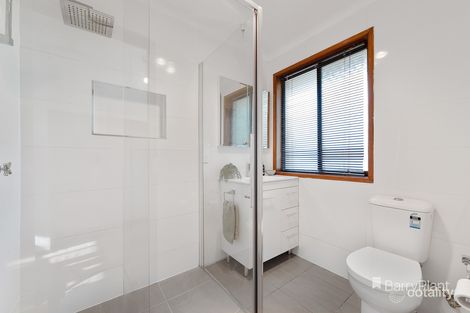 Property photo of 35 Pommel Crescent Epping VIC 3076