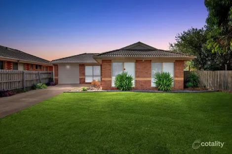19 Belinda Cl, Kurunjang, VIC 3337