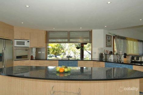 Property photo of 5 Wattlebird Place Landsborough QLD 4550