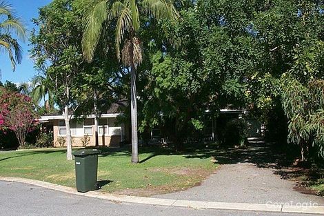 13 Lana Ct, Rossmoyne, WA 6148