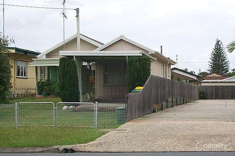 12 Twenty Sixth Ave, Palm Beach, QLD 4221