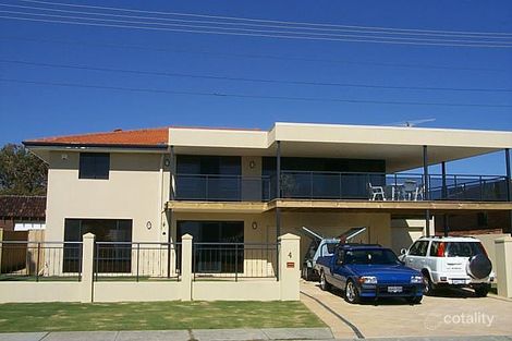 Property photo of 4 Cliff Street Marmion WA 6020