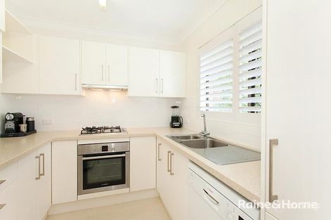 Property photo of 21 Vincent Street Indooroopilly QLD 4068