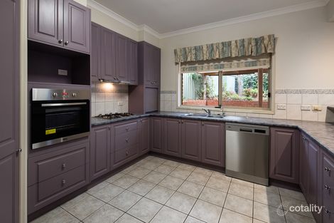 Property photo of 4 Peita Close Spring Gully VIC 3550