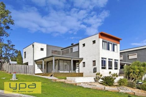 1 Outlook Way, Sunbury, VIC 3429