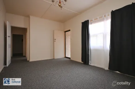 Property photo of 9 Edinburgh Terrace Port Augusta SA 5700