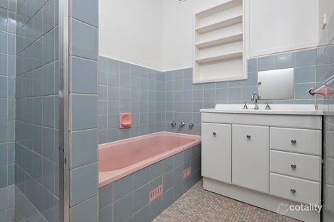 Property photo of 28 Lawson Parade St Ives NSW 2075