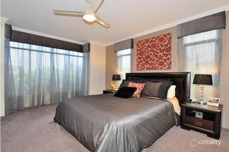 Property photo of 7 St Cloud Way Port Kennedy WA 6172