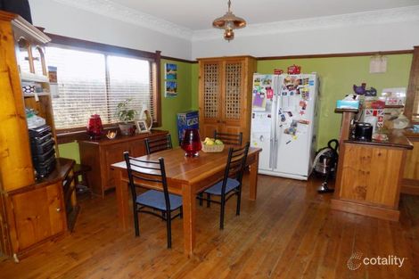 Property photo of 16 Hughes Avenue Lawson NSW 2783