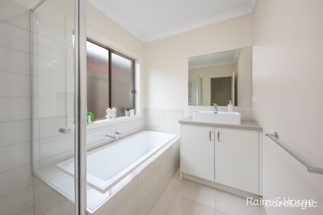 Property photo of 11 Explorer Crescent Diggers Rest VIC 3427