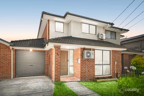 21 BAYVIEW AVE, CLAYTON, VIC 3168