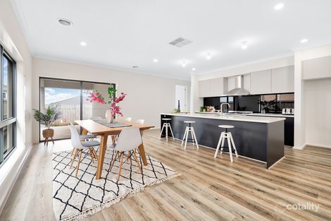 Property photo of 23 Gresall Street Clyde North VIC 3978