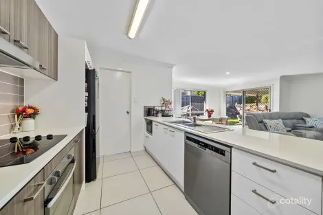 Property photo of 16 Diamantina Circuit Beaudesert QLD 4285