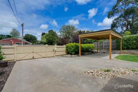 Property photo of 22 Leura Crescent Rosebud VIC 3939