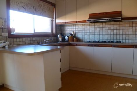 Property photo of 2/12 Broughton Road Surrey Hills VIC 3127