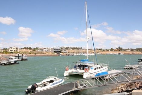 32 Pamir Ct, Wallaroo, SA 5556