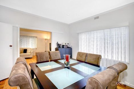Property photo of 18 Hill Street Ringwood East VIC 3135