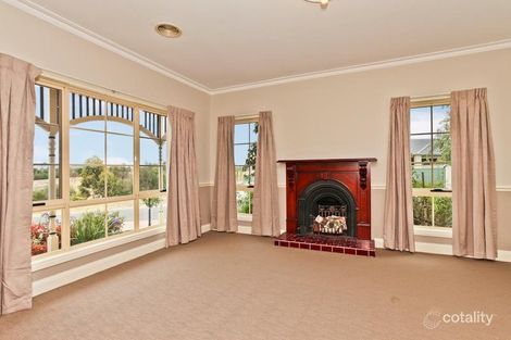 Property photo of 7 Whitmore Place Wyndham Vale VIC 3024