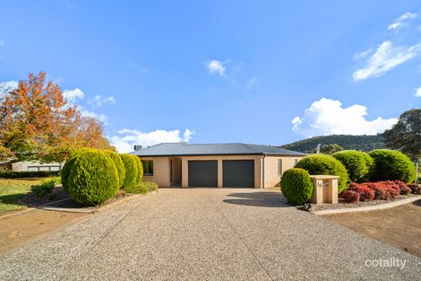 Property photo of 16 Macadamia Close Jerrabomberra NSW 2619