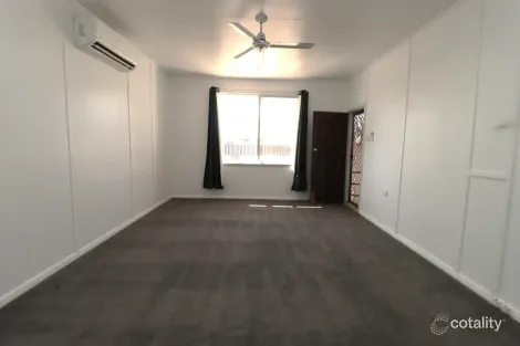 Property photo of 11 Merauke Street Soldiers Hill QLD 4825