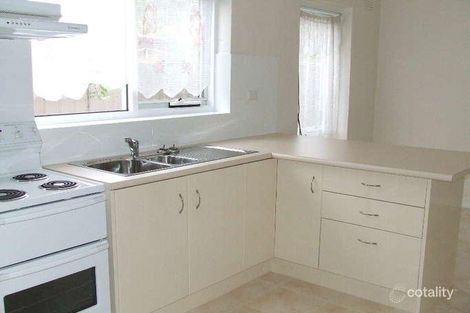 Property photo of 2/136 Geelong Road Footscray VIC 3011