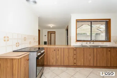 Property photo of 11 Jade Crescent Happy Valley SA 5159