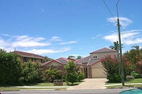 2/217 Bayview St, Runaway Bay, QLD 4216