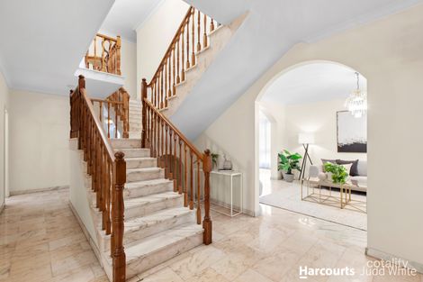 Property photo of 11 Ashdown Way Wheelers Hill VIC 3150