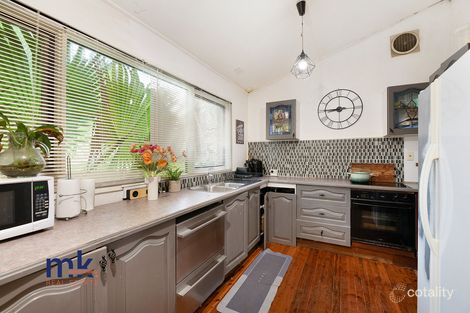 Property photo of 222 The Parkway Bradbury NSW 2560