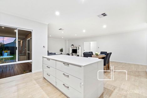 Property photo of 45 Saverne Way Landsdale WA 6065