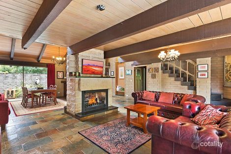 Property photo of 34 Pine Road Mooroolbark VIC 3138