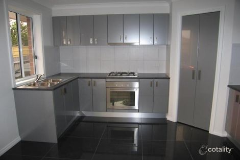 Property photo of 2/3 Henry Drive Altona Meadows VIC 3028