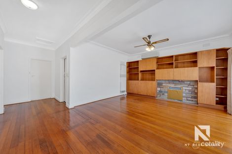 Property photo of 1 Walter Street St Albans VIC 3021