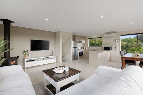 Property photo of 7 Surf Crescent Surf Beach VIC 3922