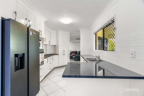 Property photo of 5 Kingslea Court Ooralea QLD 4740