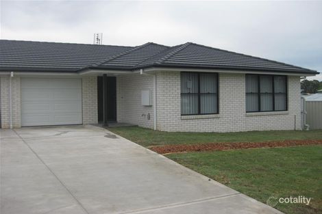 Property photo of 1/1B Bellbird Street Pelaw Main NSW 2327