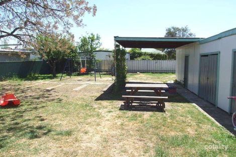 Property photo of 22 Garnet Avenue Wangaratta VIC 3677