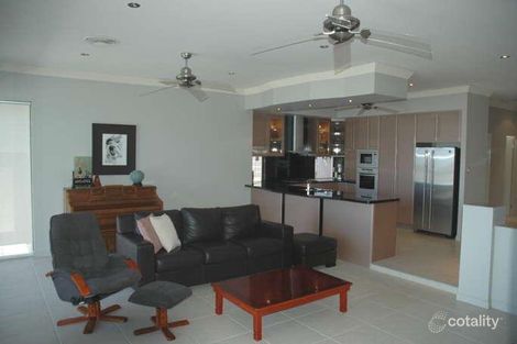Property photo of 28 East Parkridge Drive Brinsmead QLD 4870