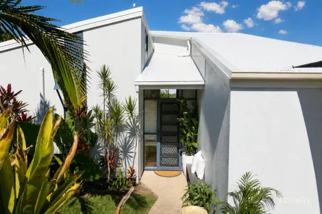 Property photo of 3 Seacove Court Eimeo QLD 4740