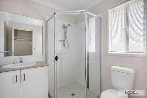 Property photo of 6 Parkvista Circuit Coomera QLD 4209